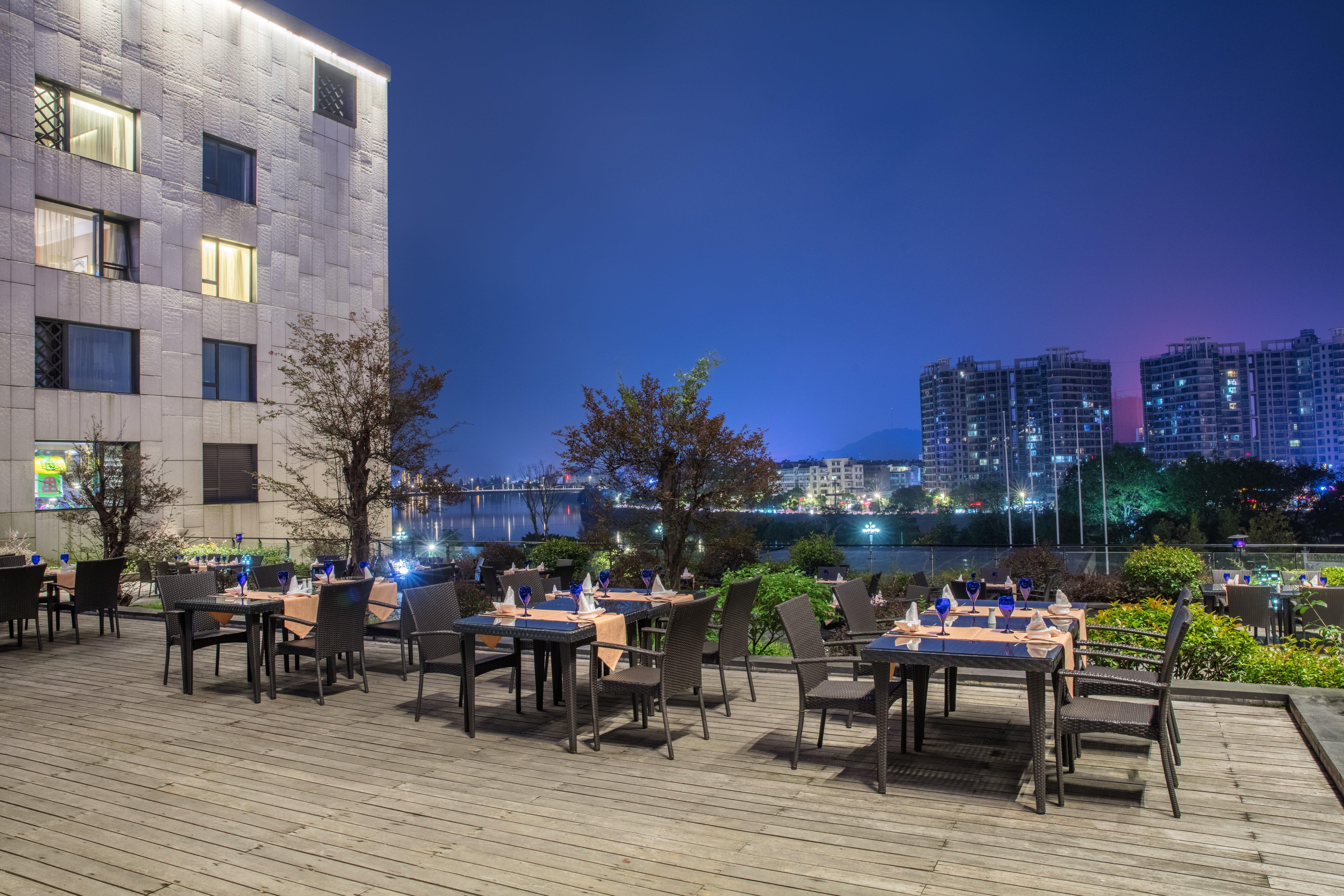 Crowne Plaza Huangshan Yucheng By Ihg Экстерьер фото